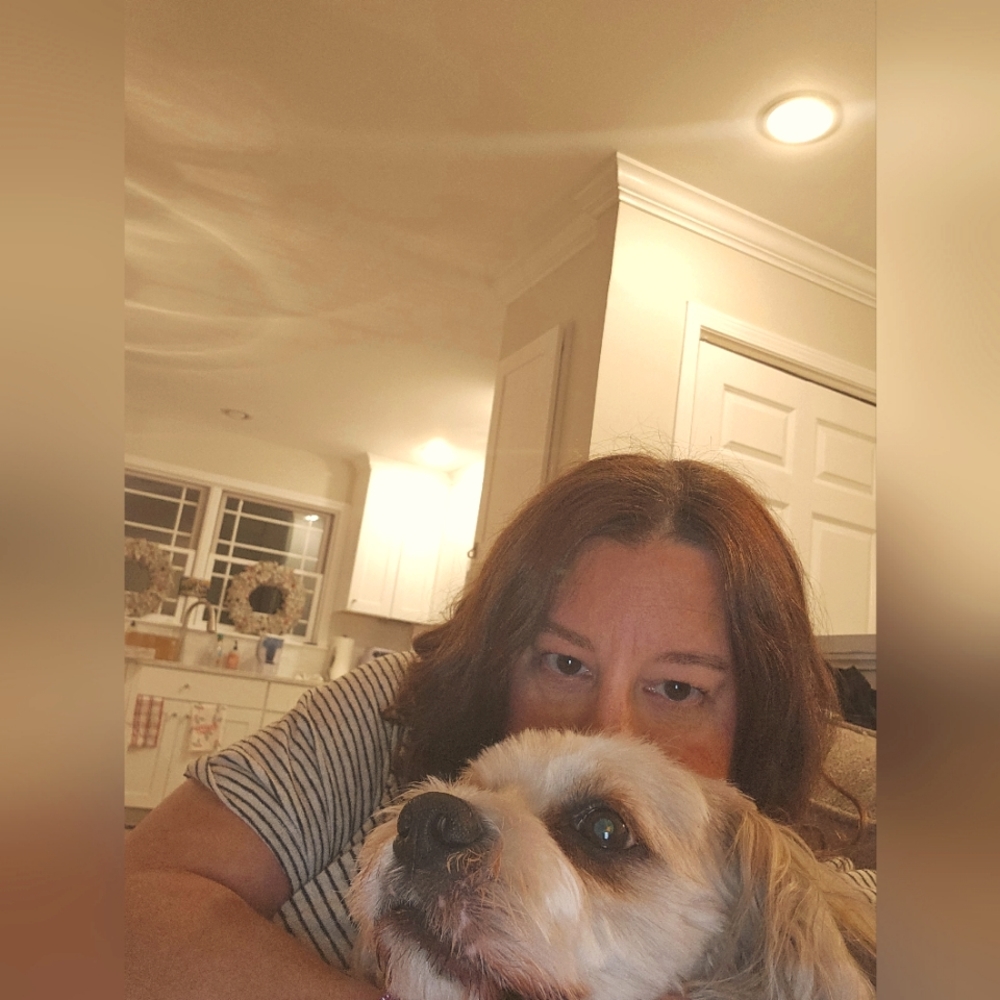 Meet your Posher, Lisa